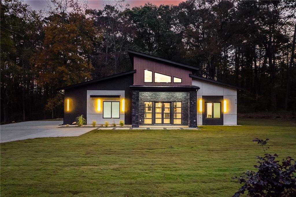 670 Loganville Highway