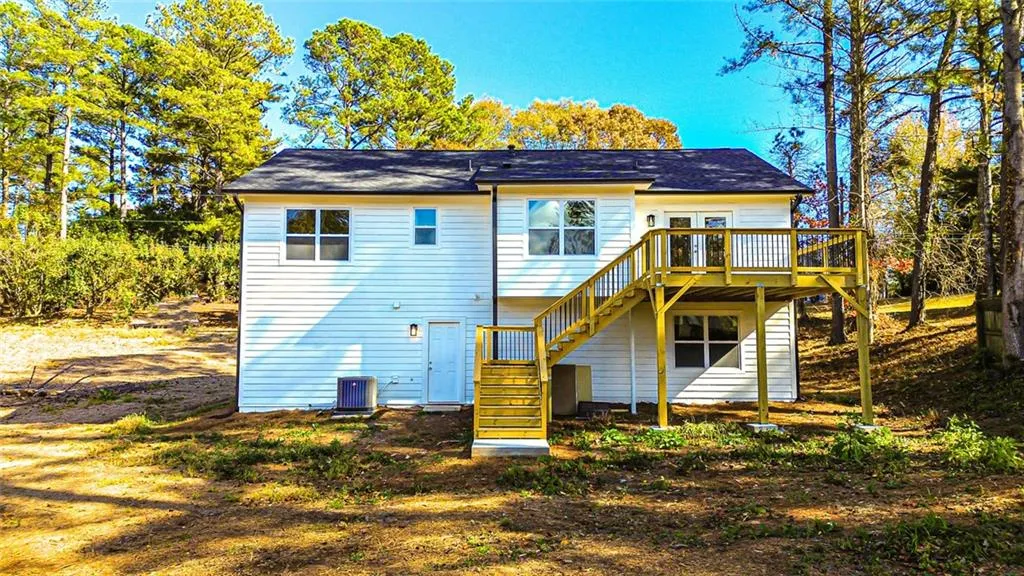 Suwanee, Georgia 30024, United States, 5 Bedrooms Bedrooms, ,3 BathroomsBathrooms,Residential,Active,252078