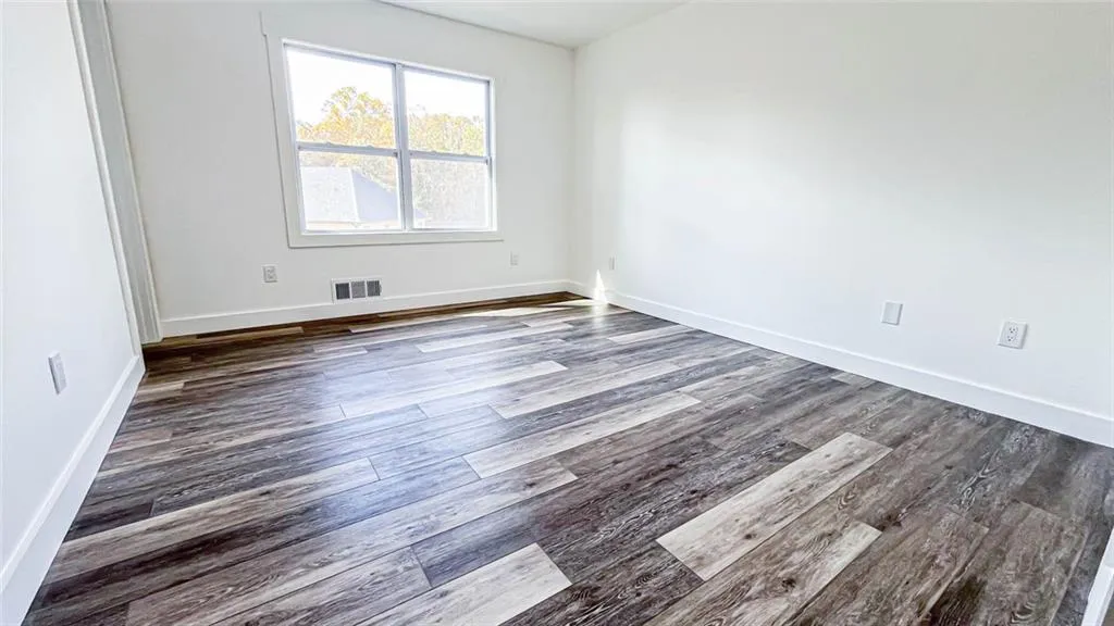 Suwanee, Georgia 30024, United States, 5 Bedrooms Bedrooms, ,3 BathroomsBathrooms,Residential,Active,252078