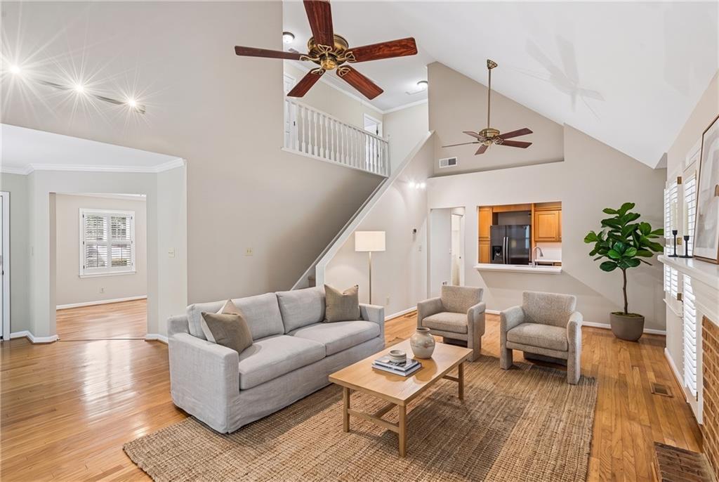 880 Bridge Pointe Court