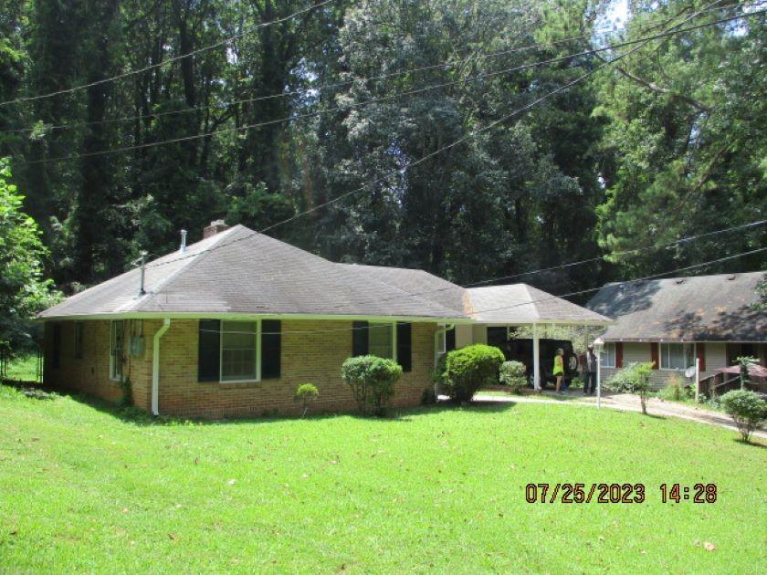 2032 Rector Drive SW