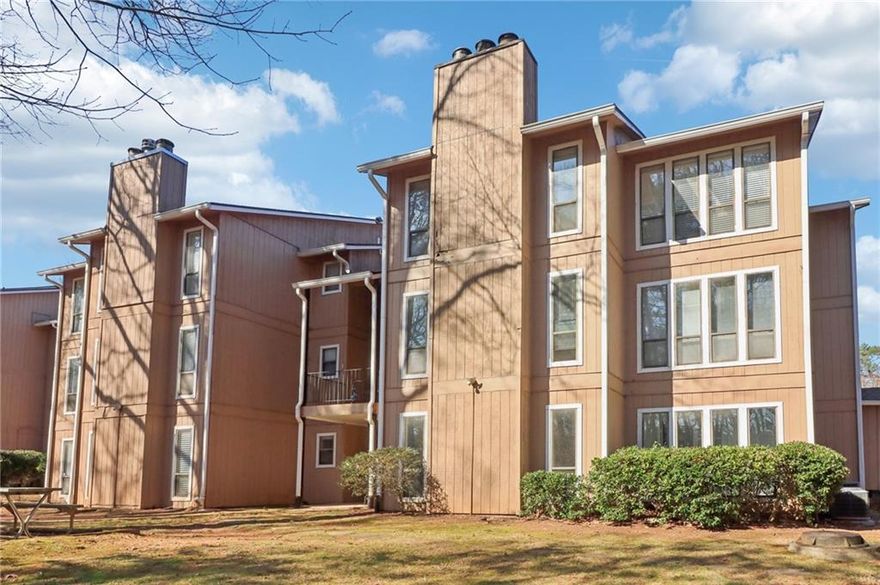 Spacious Ground-Level Condo Between Vinings & East Cobb – Move-In Ready & Rental Friendly! This newly renovated, ground-level condo offers a large one-bedroom with a den—a versatile space perfect for a home office, extra sleeping area, or cozy retreat. Situated between Vinings and East Cobb, this unit offers a prime location with both privacy and convenience. Move-in ready and with flexible rental options (short-term and long-term), it’s perfect for anyone looking to settle in or invest in this sought-after area. Key Features: Large One-Bedroom with Den: This spacious one-bedroom layout includes a den, giving you the flexibility to use the space however you need—whether as an office, guest room, or additional living area. Freshly Renovated: Brand-new appliances (including a washer and dryer that stay with the unit) and fresh paint throughout make this condo ready for immediate move-in. No Shared Walls: Enjoy the tranquility of a ground-level unit with no shared walls, plus an east-facing orientation that fills the unit with morning sunlight. Feels Like Its Own Backyard: While not a private backyard, the condo has a secluded outdoor space that offers a peaceful, park-like feel, complete with a bench and grill. It’s the perfect spot for relaxation or hosting guests. Ideal for pet owners! Prime Location Between Vinings & East Cobb: Nestled between the desirable Vinings and East Cobb areas, you’re just minutes from everything you need—Starbucks, LA Fitness, Kroger, Costco, and Braves Stadium, as well as easy access to major highways. Small, Well-Managed Community: The HOA provides excellent service without micromanaging, ensuring a smooth, low-maintenance lifestyle. Flexible Rental Options: This condo is perfect for both short-term rentals (Airbnb) and long-term leases, giving you the flexibility to generate income or enjoy the space yourself. HOA Fees Include: Garbage, water, sewage, grounds maintenance, and access to community amenities like the swimming pool and tennis courts. With its spacious layout, private-feeling outdoor area, and flexible rental options, this condo is a fantastic opportunity for both homeowners and investors. Don’t miss out on this gem between Vinings and East Cobb.