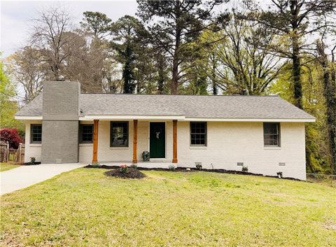 Homes For Sale - 4399 Chelou Drive<br/> Austell, GA 30106