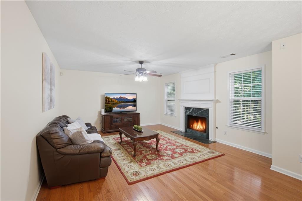 3385 Northcliff Drive