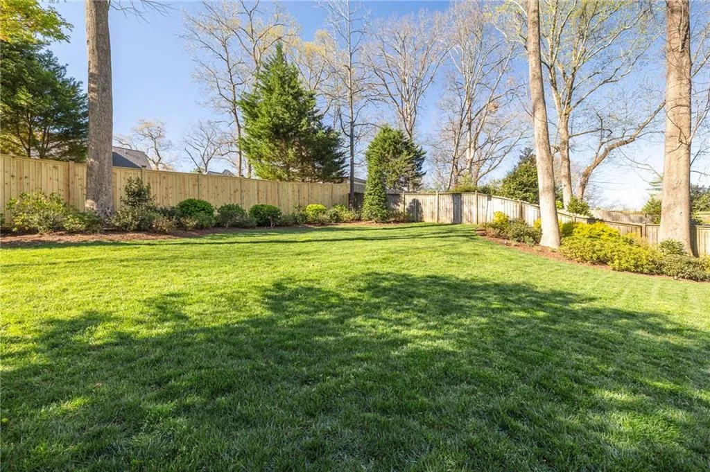 Brookhaven, Georgia 30341, United States, 3 Bedrooms Bedrooms, ,2 BathroomsBathrooms,Residential,Active,94832