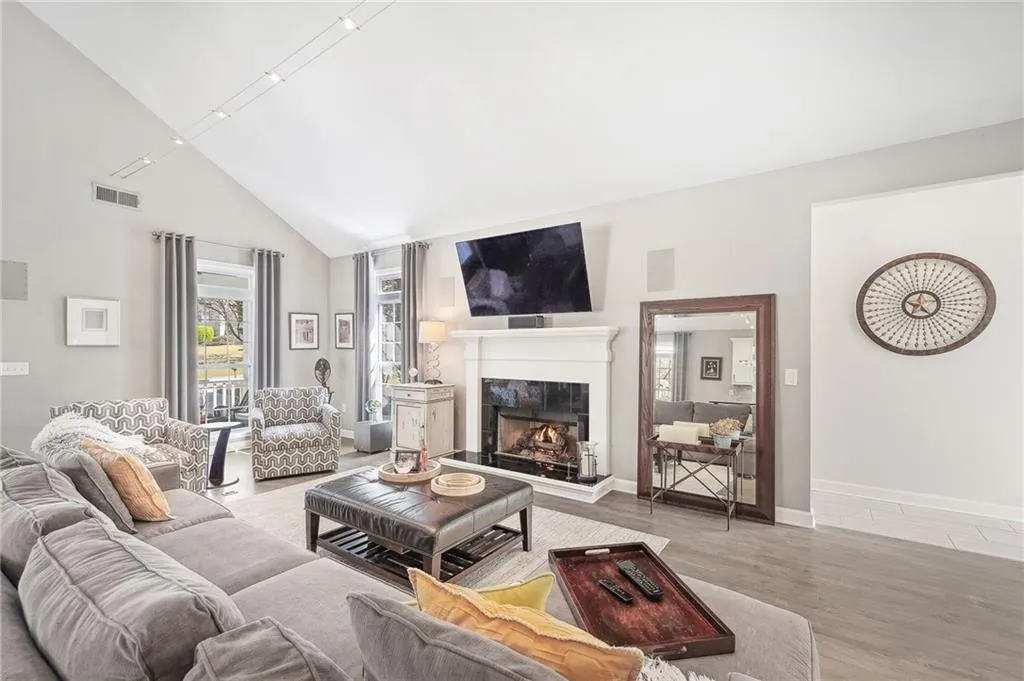 Brookhaven, Georgia 30341, United States, 3 Bedrooms Bedrooms, ,2 BathroomsBathrooms,Residential,Active,94832