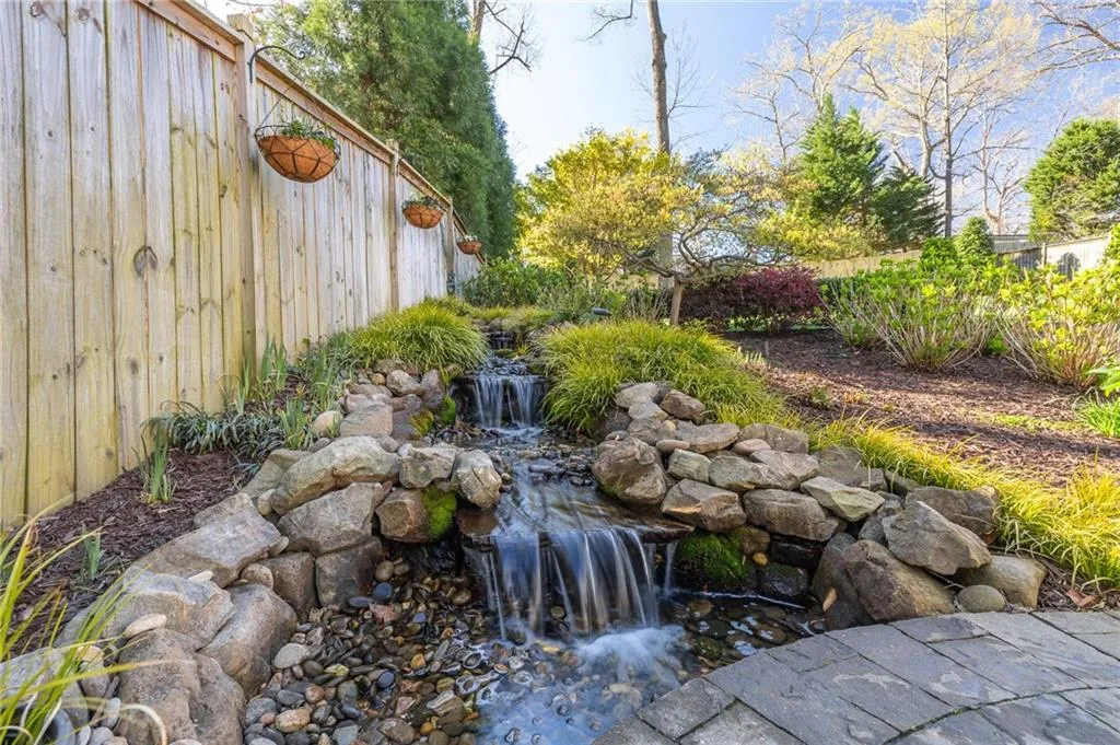 Brookhaven, Georgia 30341, United States, 3 Bedrooms Bedrooms, ,2 BathroomsBathrooms,Residential,Active,94832