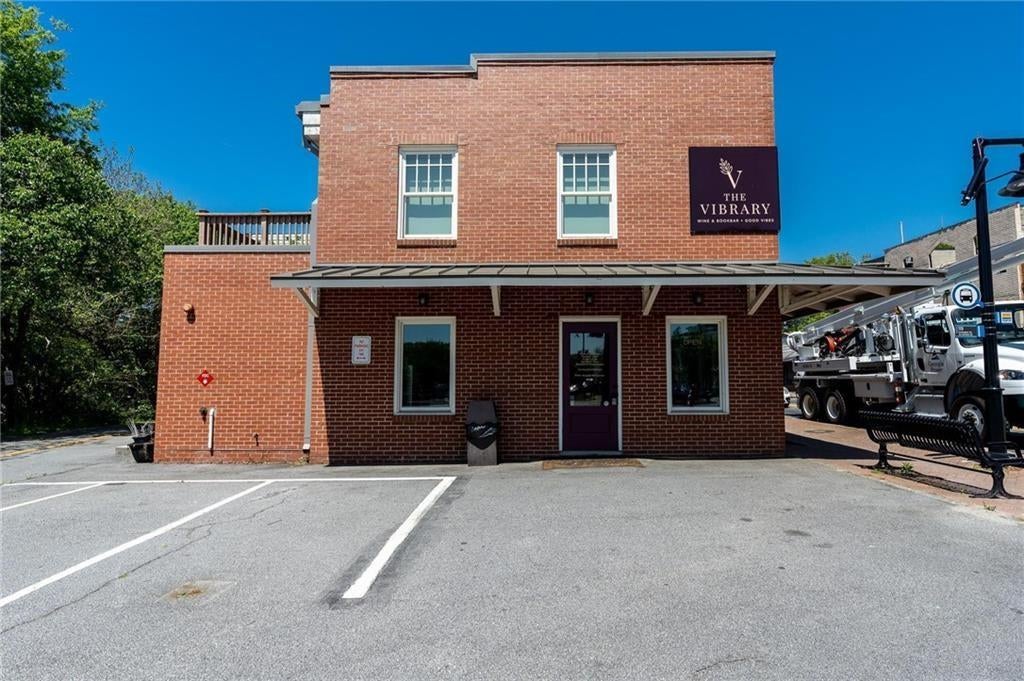 970 Main Street