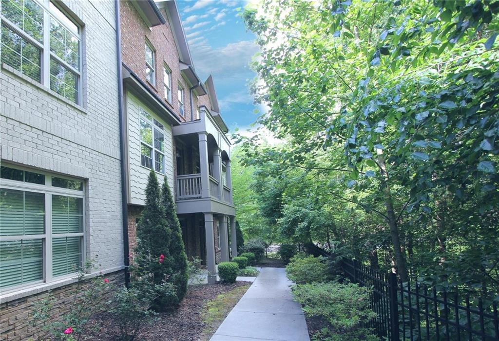 116 Festoon Court
