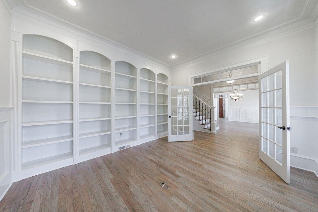 1364 Manget Way, Dunwoody, Georgia image 6