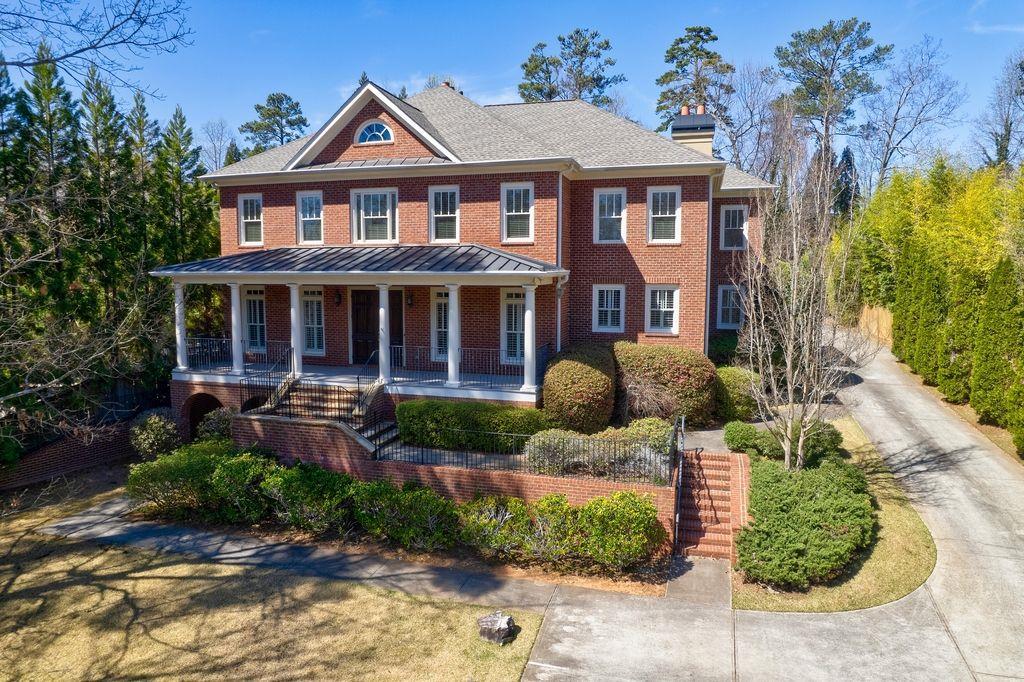 1364 Manget Way, Dunwoody, Georgia image 2