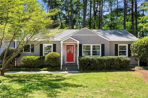 Photo of 1059 Lindridge Drive NE, Atlanta, GA 30324 (MLS # 7748661)