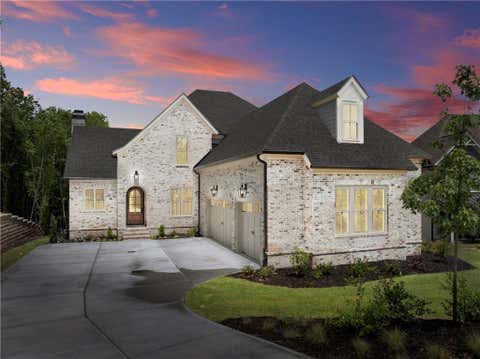 Homes For Sale - 4860 Grandview Court<br/> Flowery Branch, GA 30542