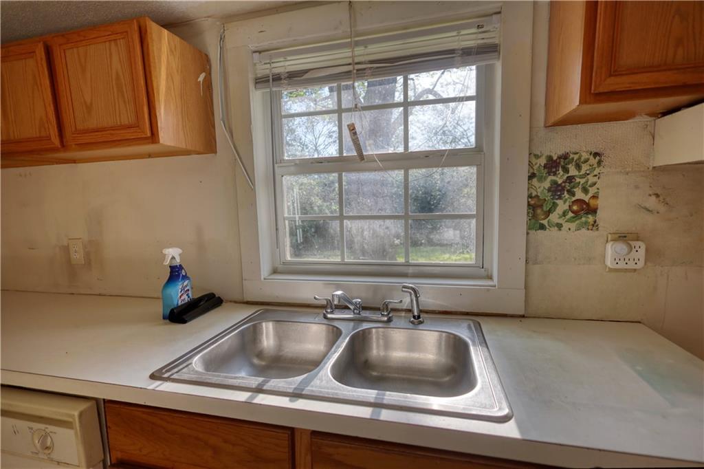 2228 Emory Street, Covington, Georgia image 38