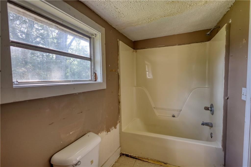 2228 Emory Street, Covington, Georgia image 34