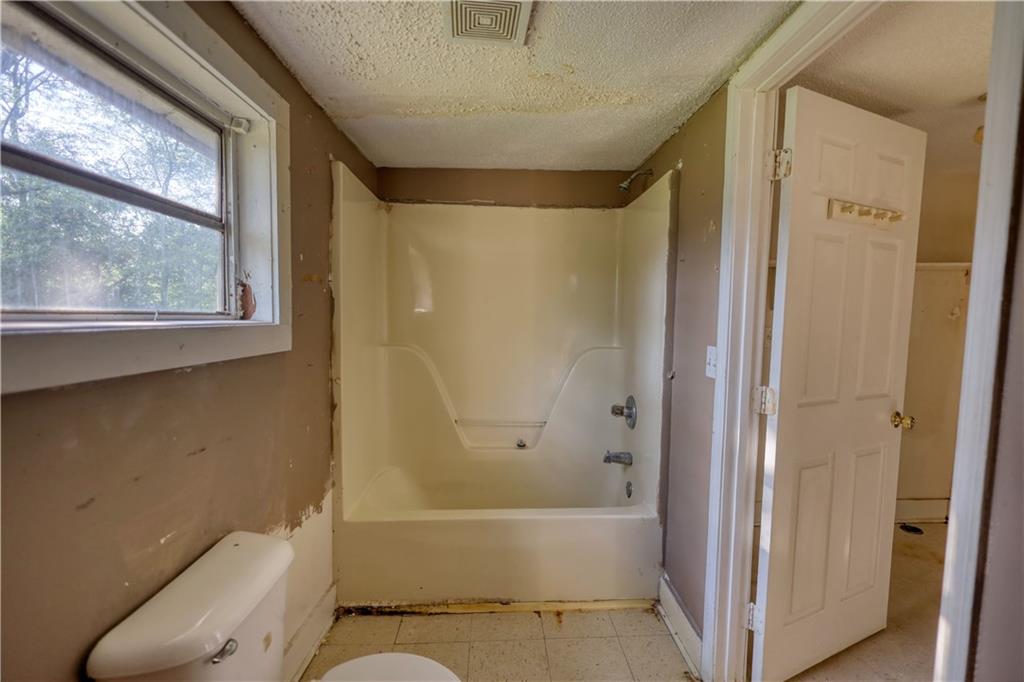 2228 Emory Street, Covington, Georgia image 35