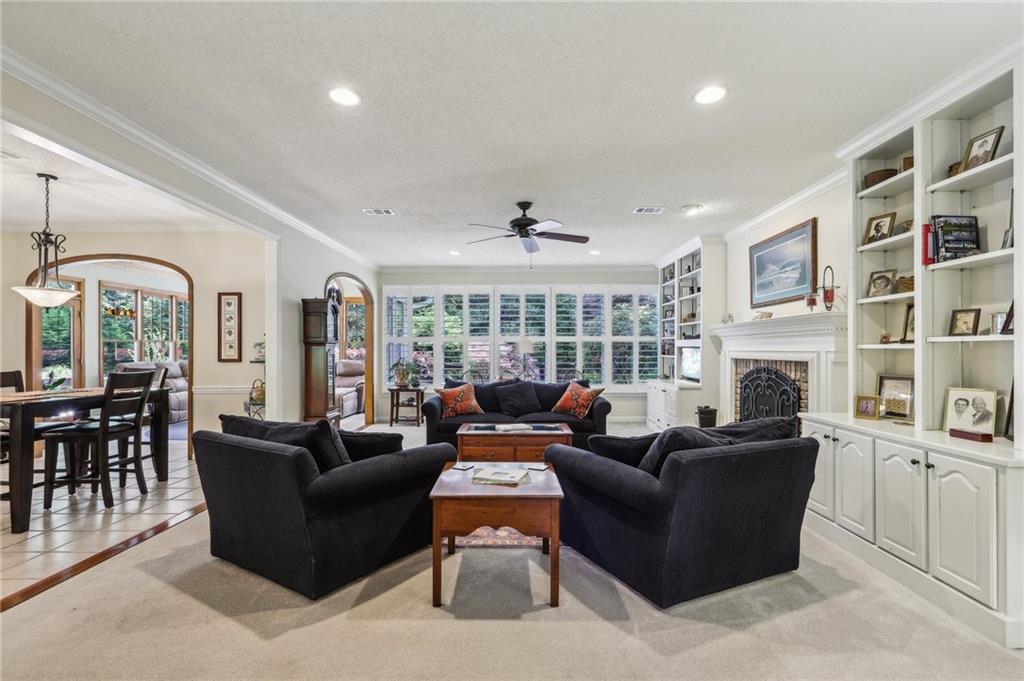 3456 Drayton Drive, Roswell, Georgia image 9