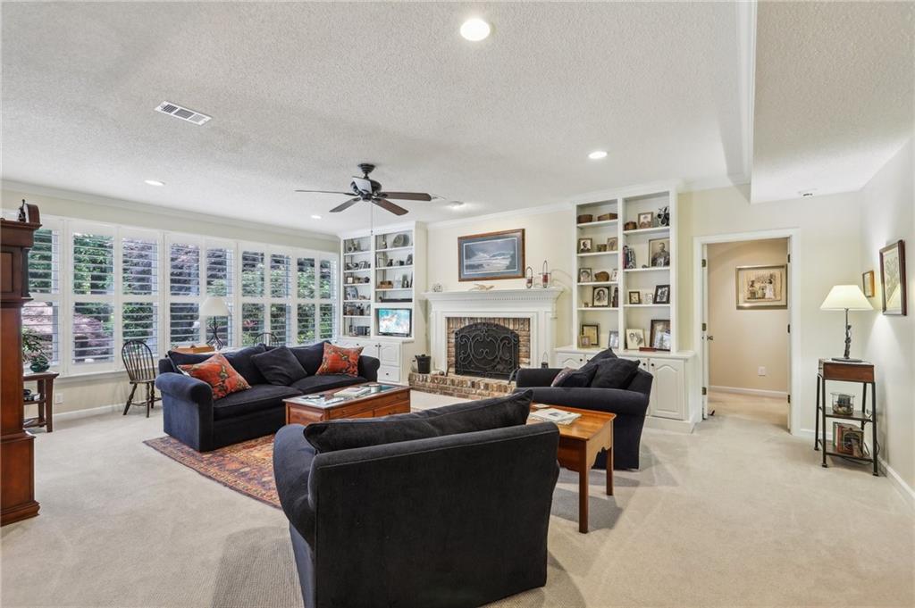 3456 Drayton Drive, Roswell, Georgia image 11