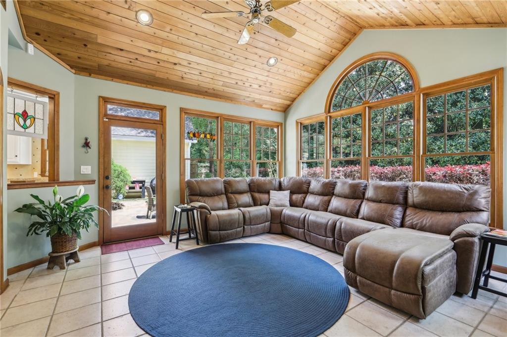 3456 Drayton Drive, Roswell, Georgia image 8