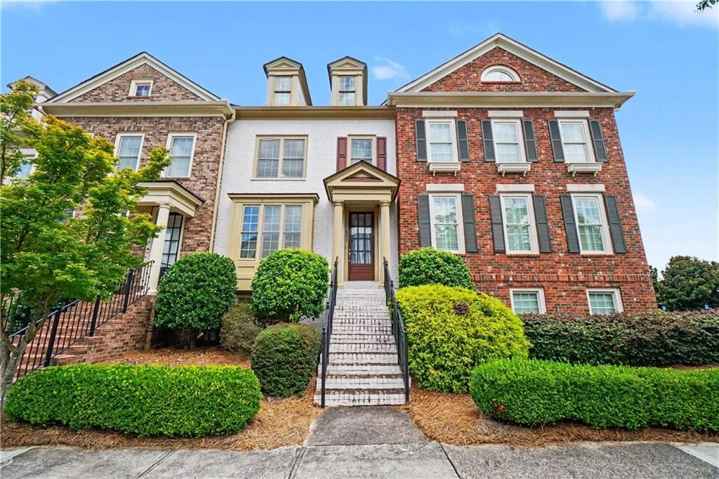 6235 Carriage Gate Lane