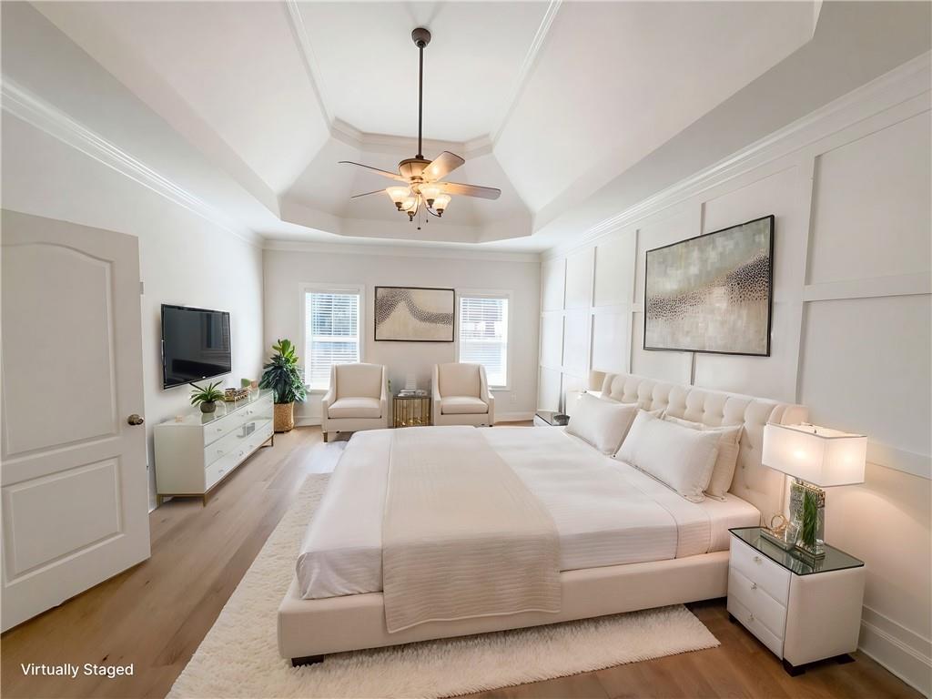 1225 Ewing Ives Drive