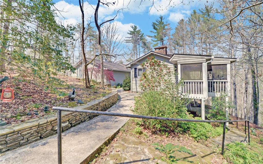 290 Waterfall Drive