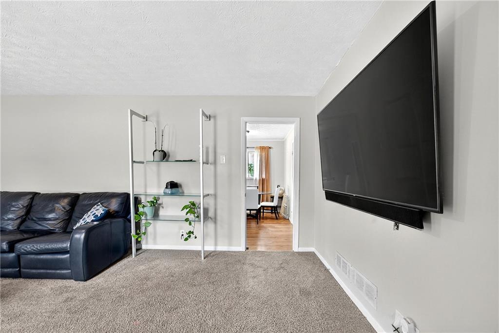 6076 Mount Zion Boulevard