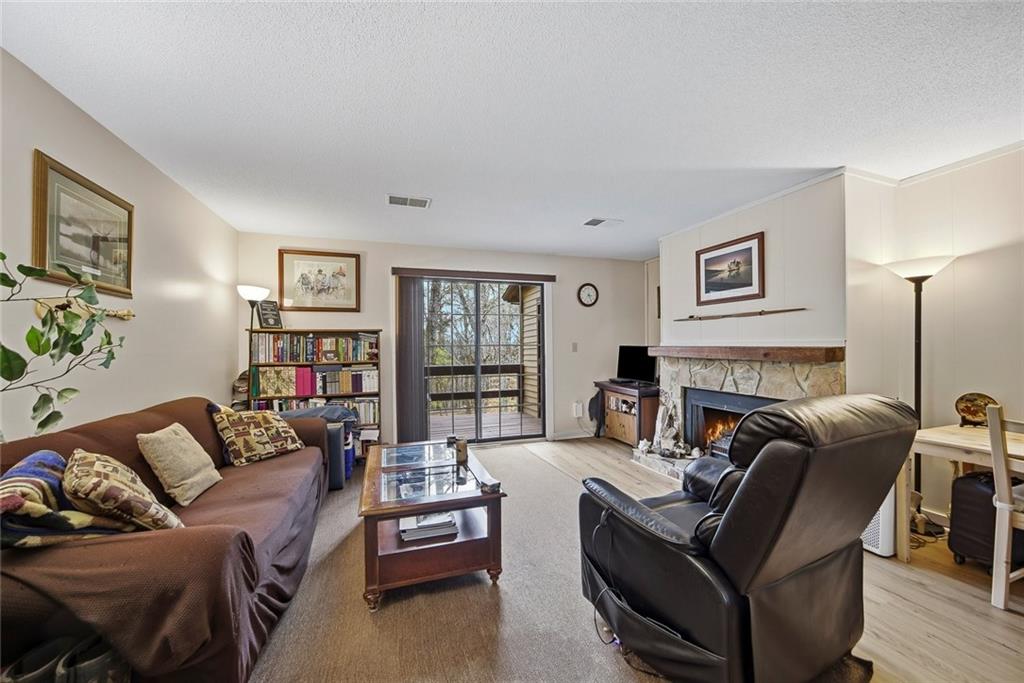 26 Mountain View Court