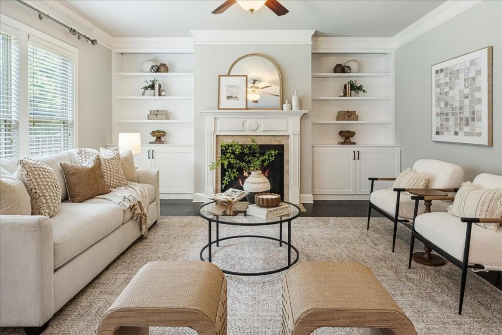 1305 Roswell Manor Circle