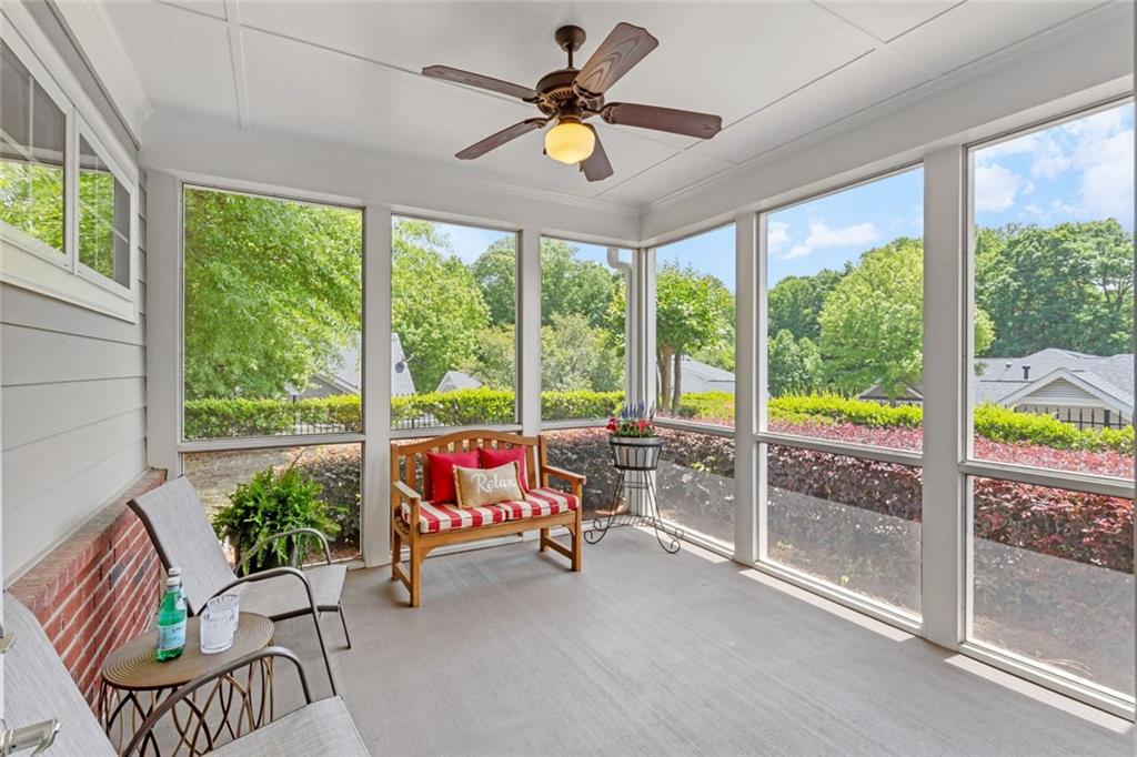 2716 Grapevine Circle