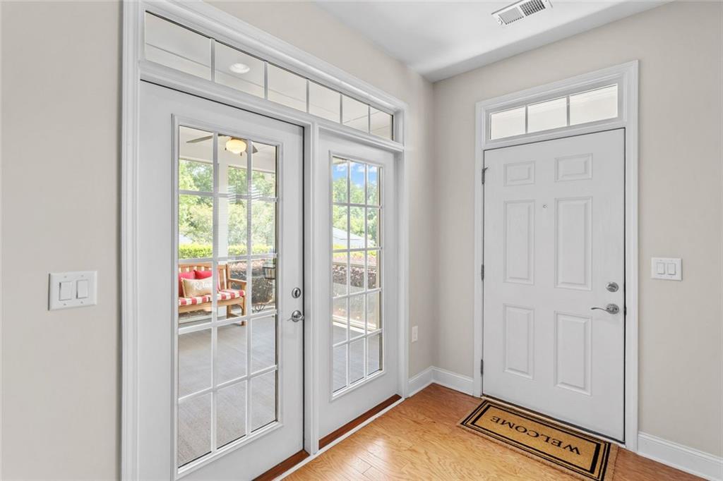 2716 Grapevine Circle