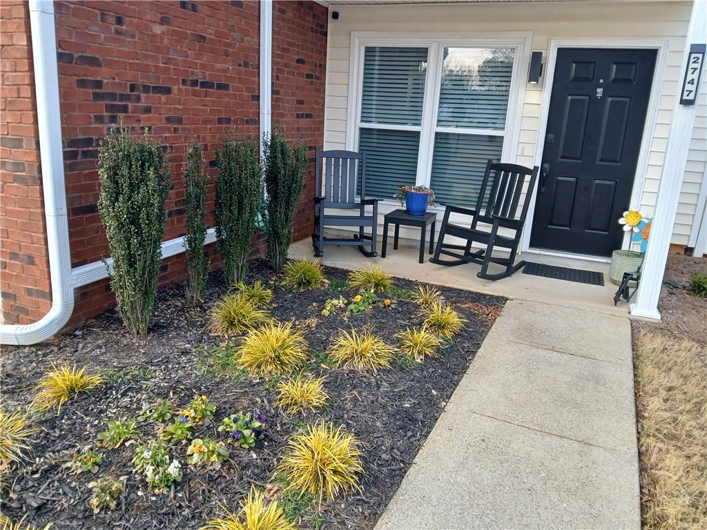 2747 Albion Farm Way