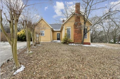 4402 Oak Street Oakwood GA 30566