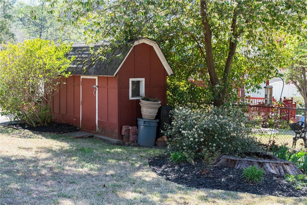 1636 Avon Avenue, Tucker, Georgia image 32