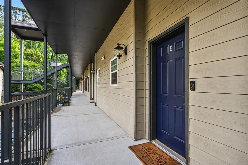 1635 Briarcliff Road #8 Road NE