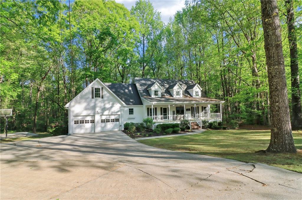 2100 Kings Valley Drive, Lawrenceville, Georgia image 3