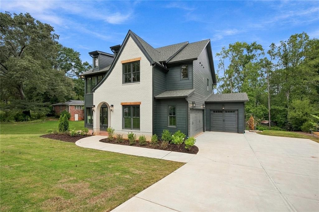 880 Austin Dr Road SE