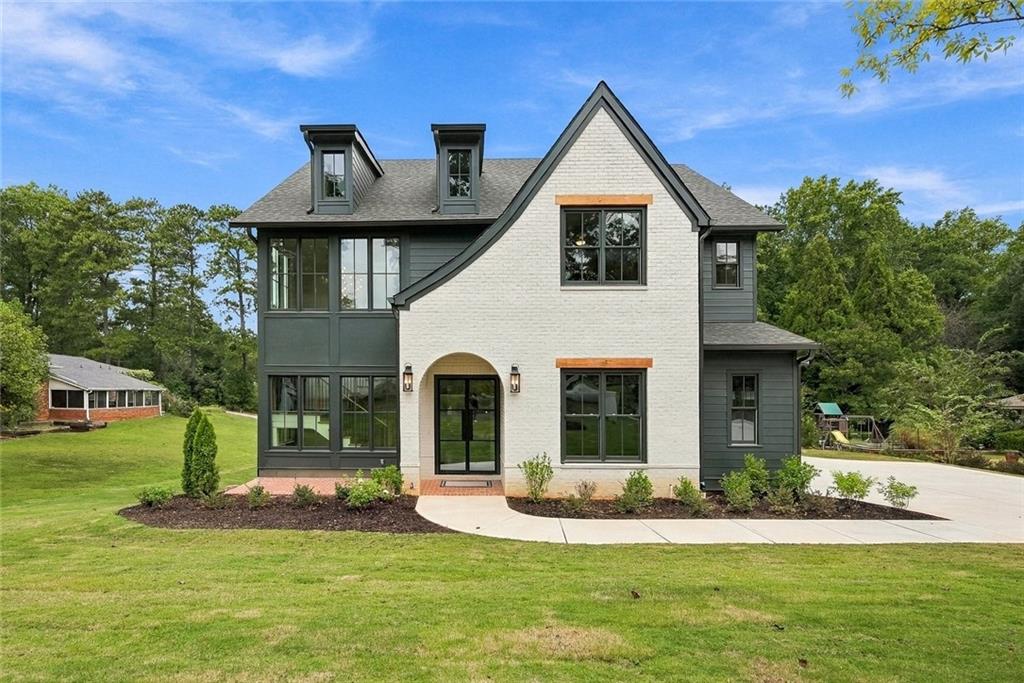 880 Austin Dr Road SE