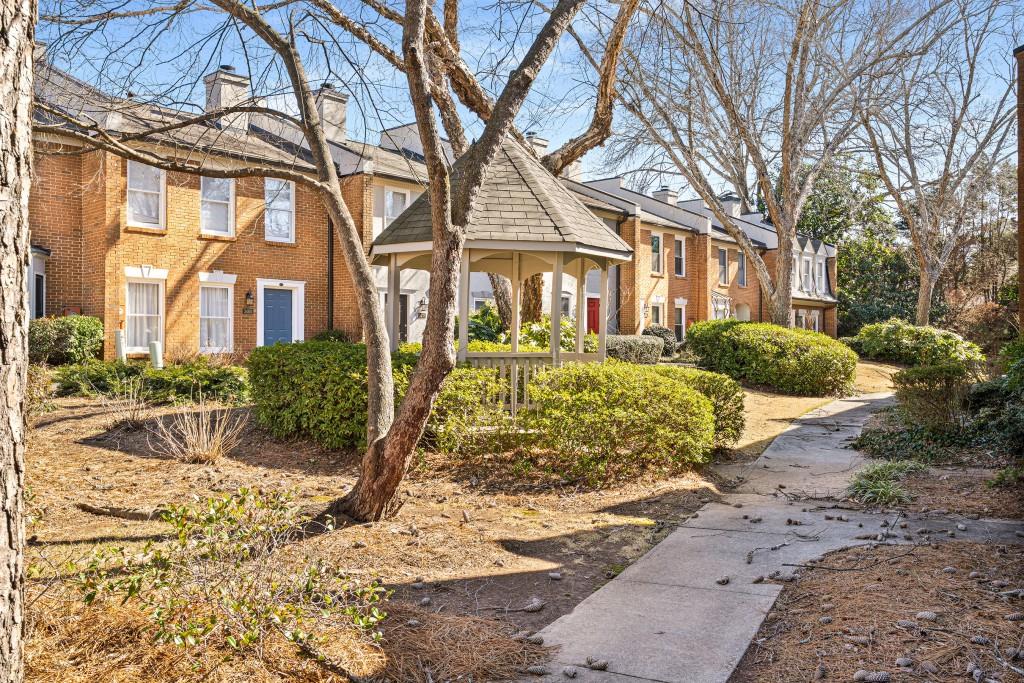 3476 Silver Maple Drive, Duluth, Georgia image 22