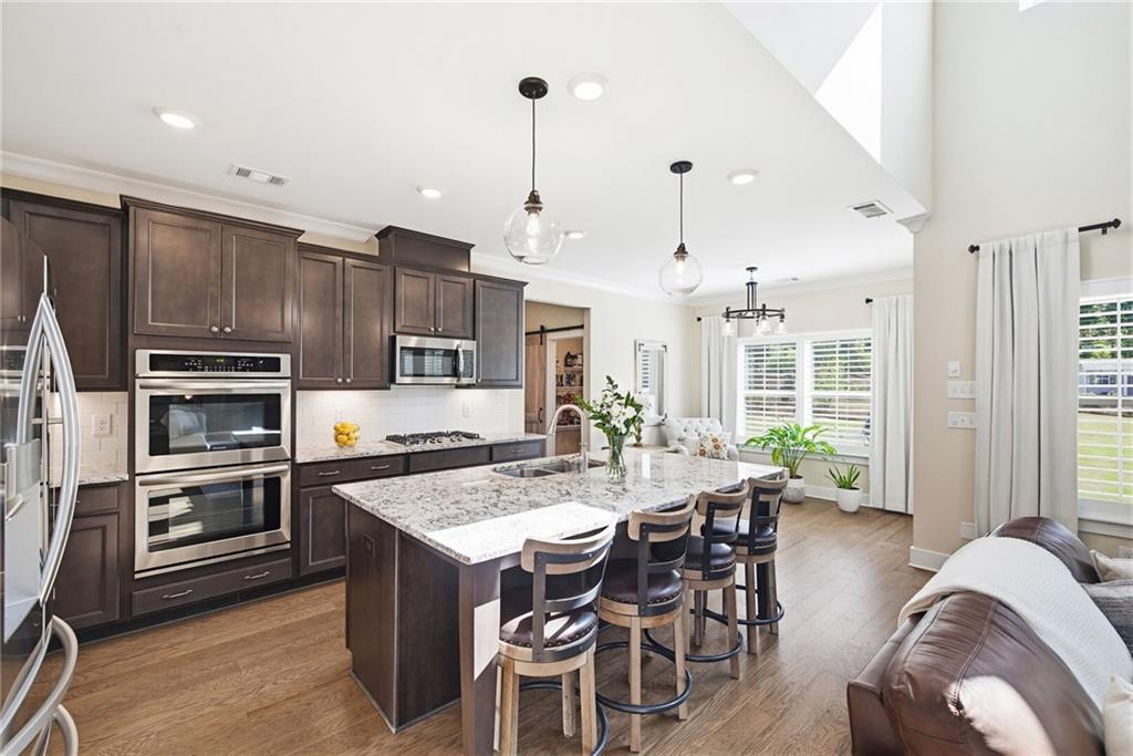 2444 Oxenwood Drive SW