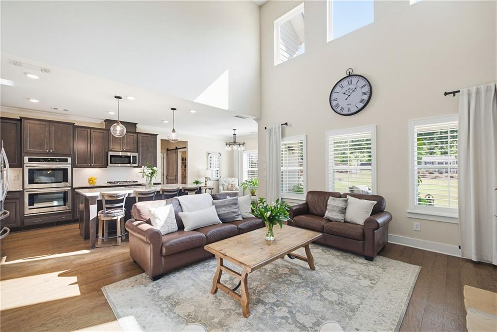 2444 Oxenwood Drive SW