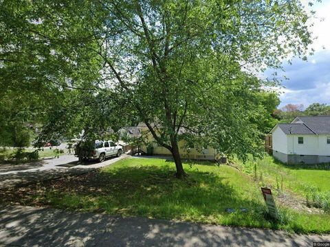 509 Adamson Avenue Carrollton GA 30117