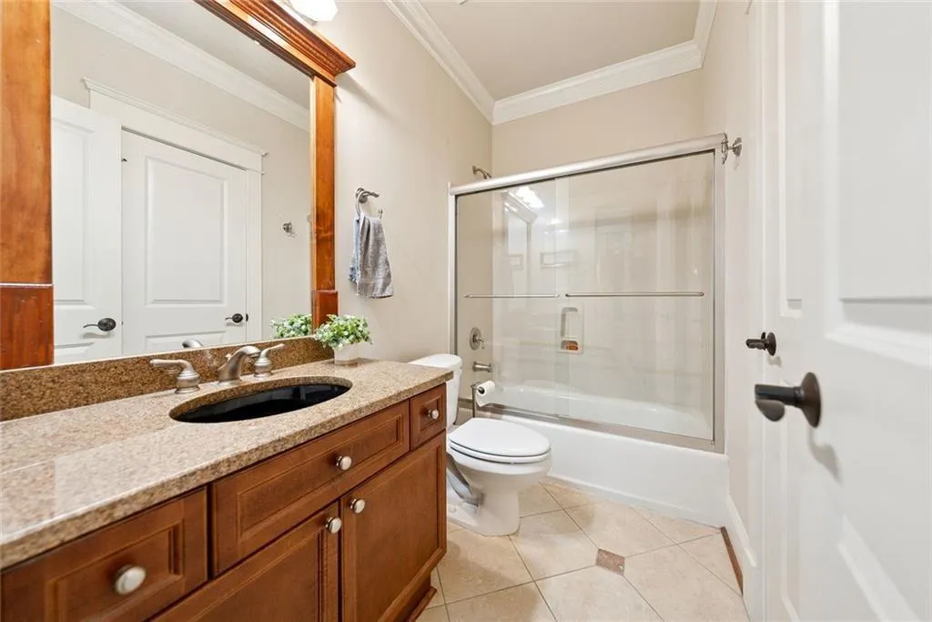 Alpharetta, Georgia 30004, United States, 5 Bedrooms Bedrooms, ,6 BathroomsBathrooms,Residential,Active,8508