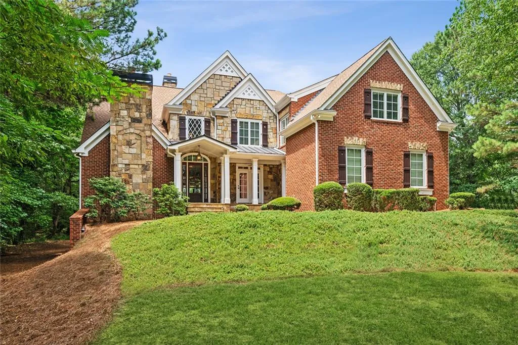 Alpharetta, Georgia 30004, United States, 5 Bedrooms Bedrooms, ,6 BathroomsBathrooms,Residential,Active,8508