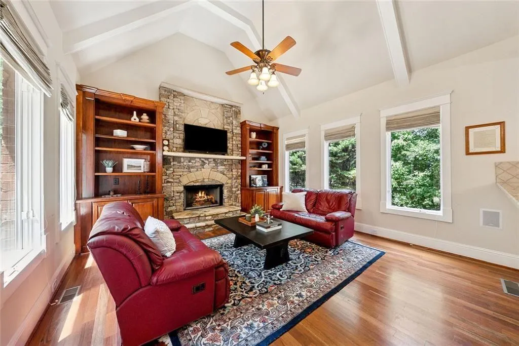 Alpharetta, Georgia 30004, United States, 5 Bedrooms Bedrooms, ,6 BathroomsBathrooms,Residential,Active,8508