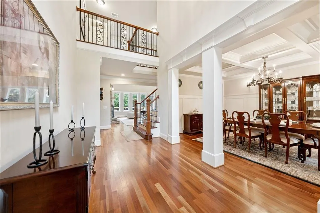 Alpharetta, Georgia 30004, United States, 5 Bedrooms Bedrooms, ,6 BathroomsBathrooms,Residential,Active,8508