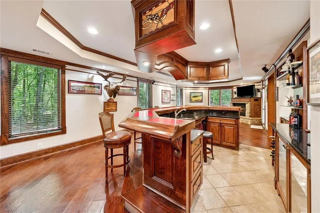 Alpharetta, Georgia 30004, United States, 5 Bedrooms Bedrooms, ,6 BathroomsBathrooms,Residential,Active,8508