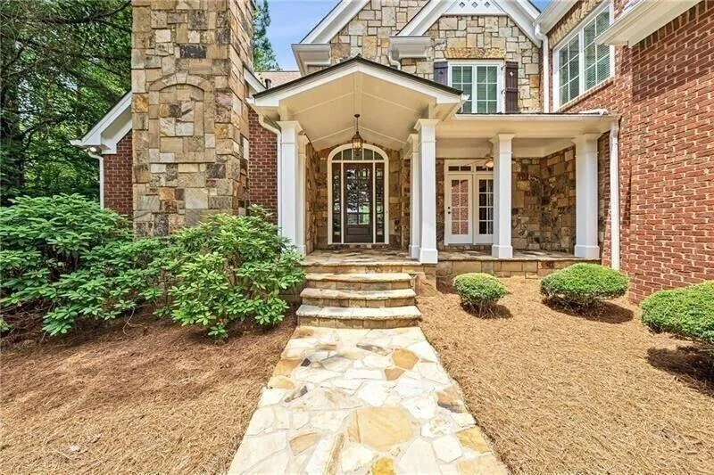 Alpharetta, Georgia 30004, United States, 5 Bedrooms Bedrooms, ,6 BathroomsBathrooms,Residential,Active,8508