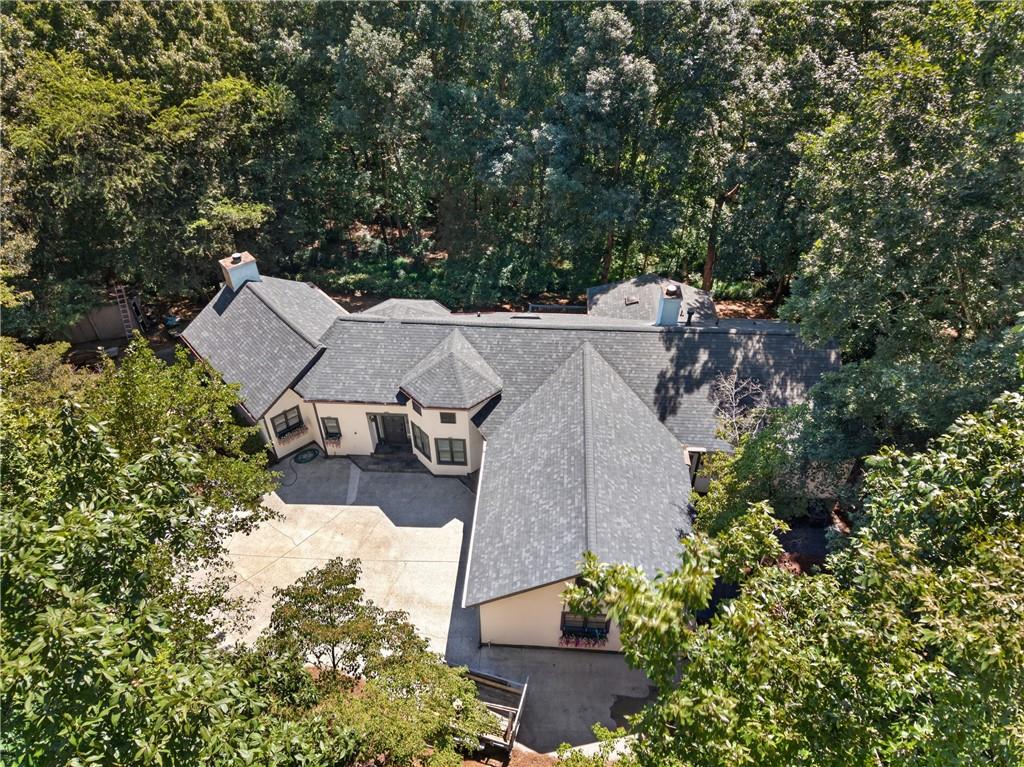 890 Pine Grove Pointe Drive