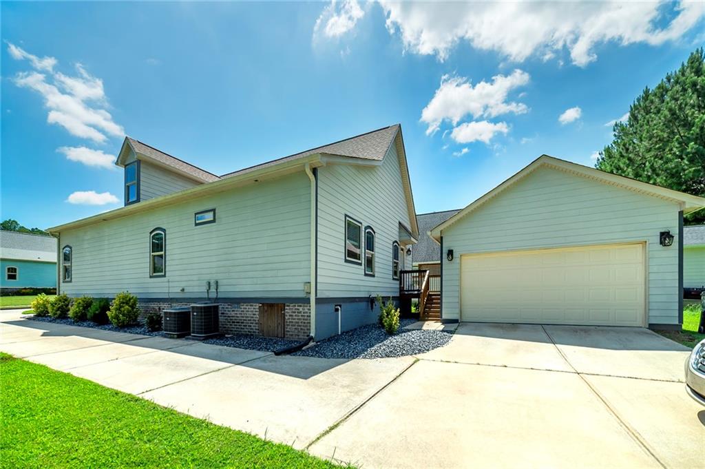 125 Hunts Mill Circle